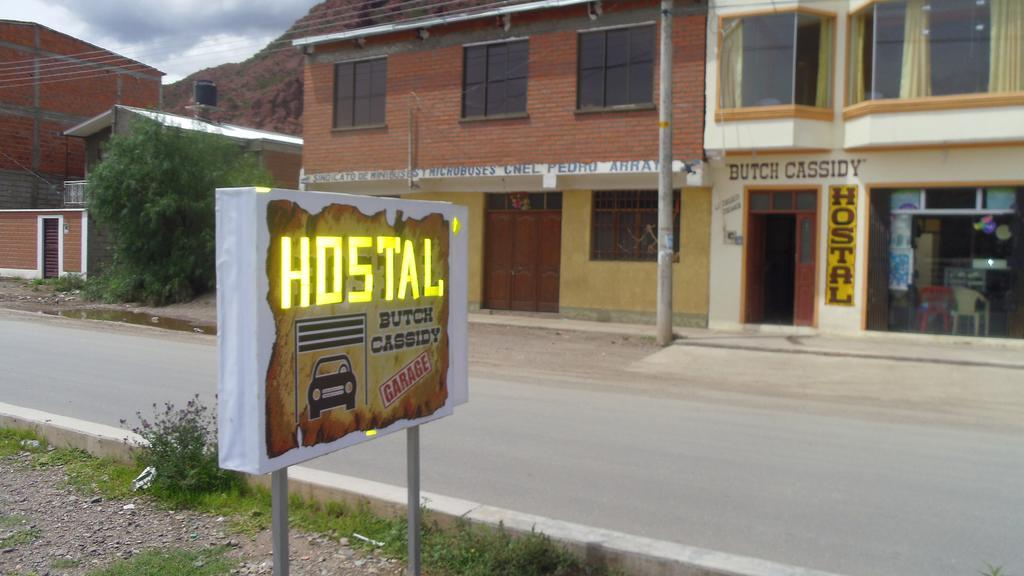טופיזה Hostal Butch Cassidy מראה חיצוני תמונה
